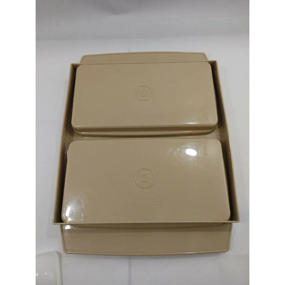 Vintage Tupperware Deviled Egg Keeper Carrier Almond Tan 723-3 Tray Lid Inserts